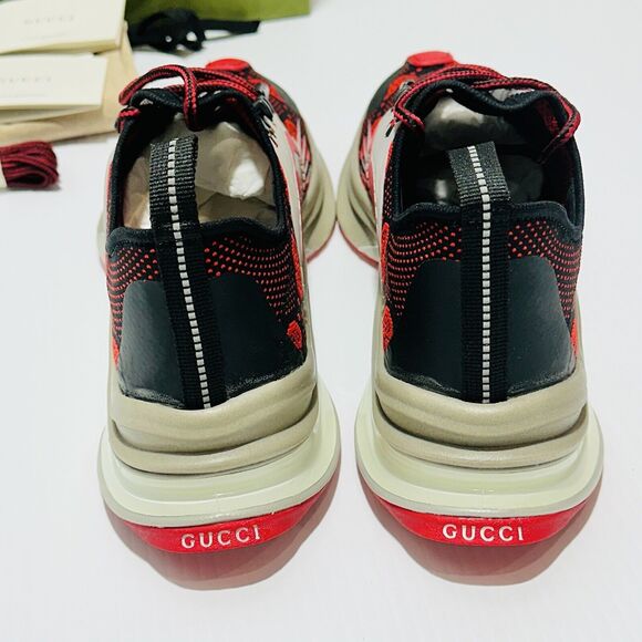 Gucci Run Knit Sneaker Size 9.5/ US 10 Black Red GG Interlocking NIB $920 - Picture 11 of 15